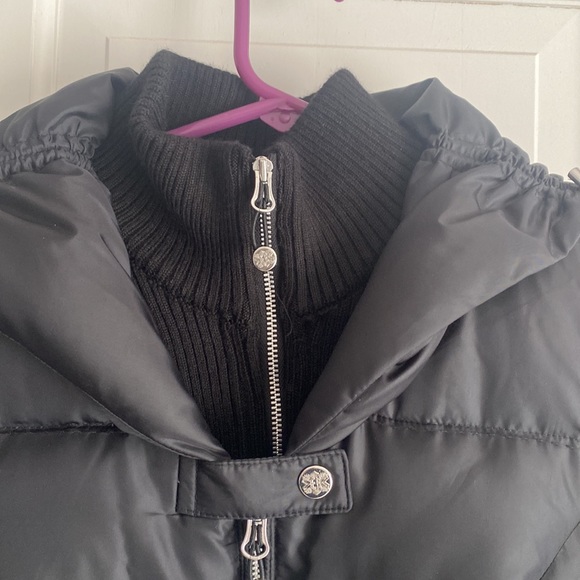 Eddie Bauer black goose down puffer jacket. - Picture 2 of 14